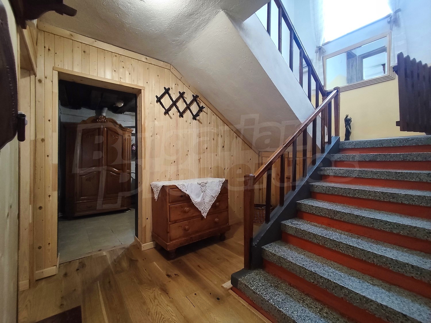 Gallery Picture 12