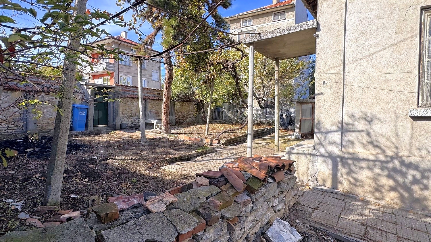 Gallery Picture 45