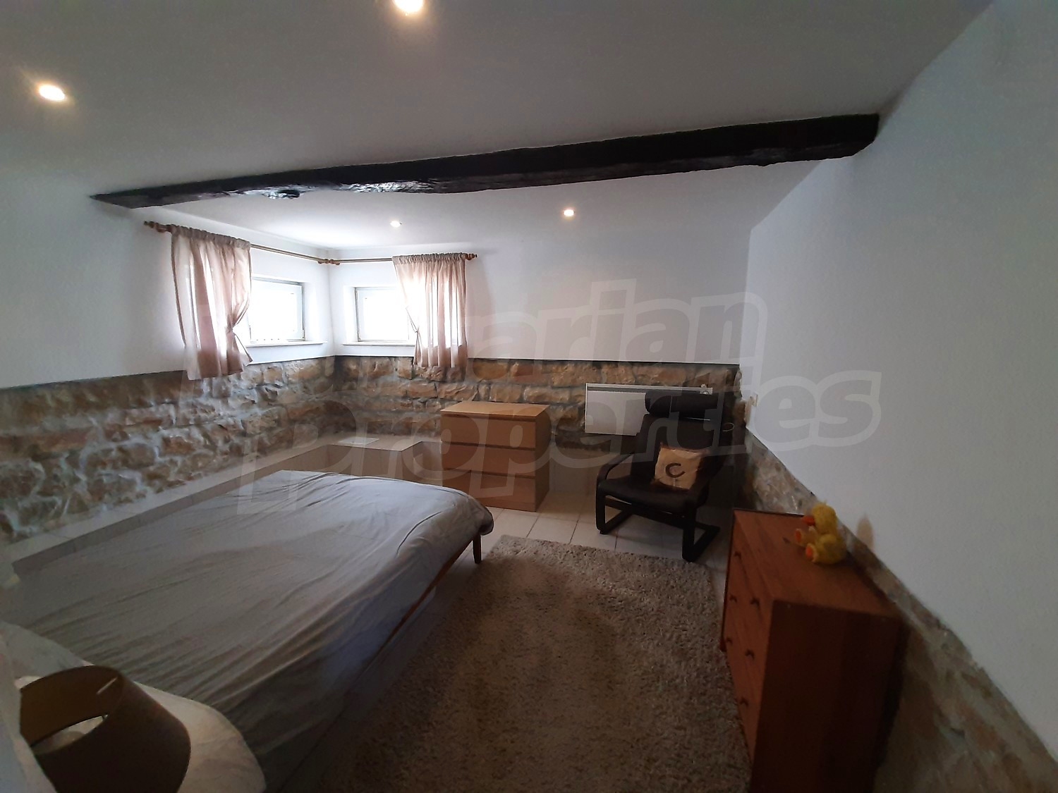Gallery Picture 24