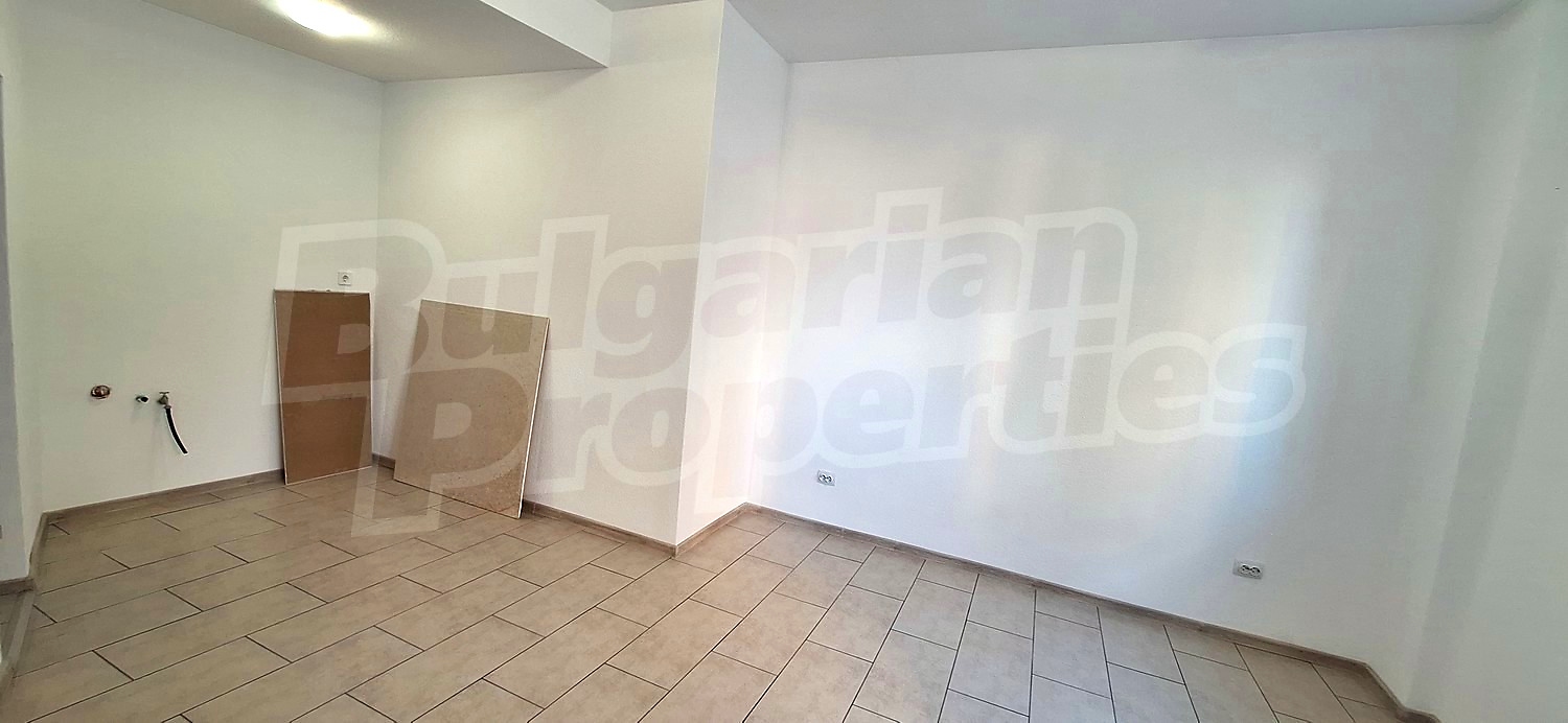 Gallery Picture 4