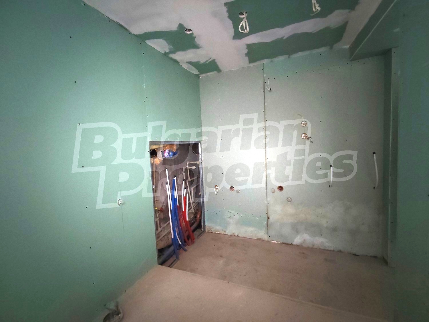 Gallery Picture 15