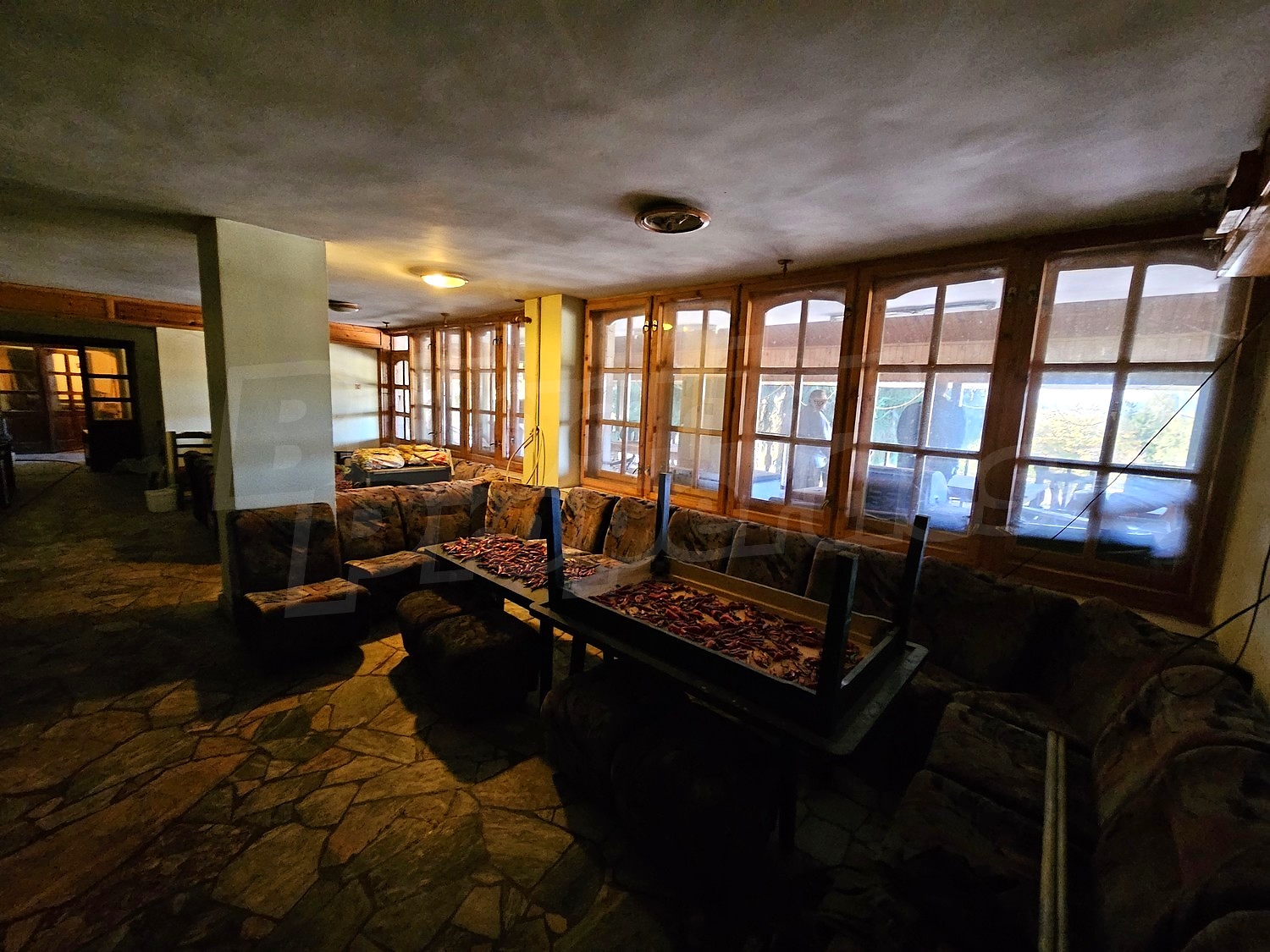 Gallery Picture 43
