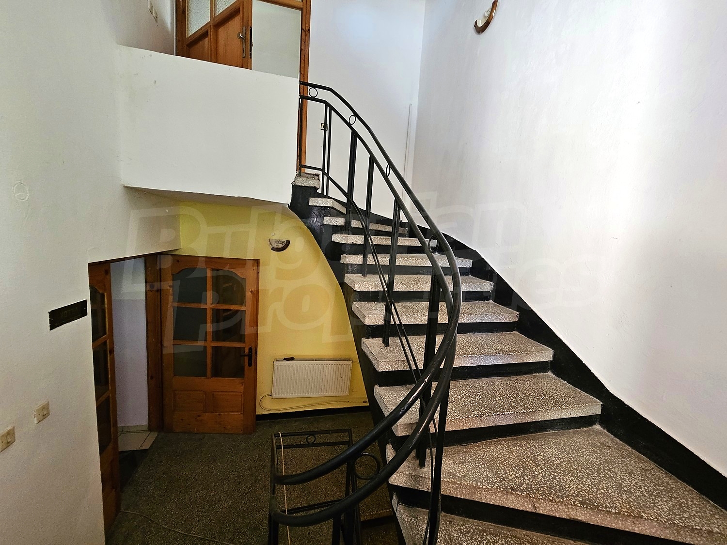 Gallery Picture 8