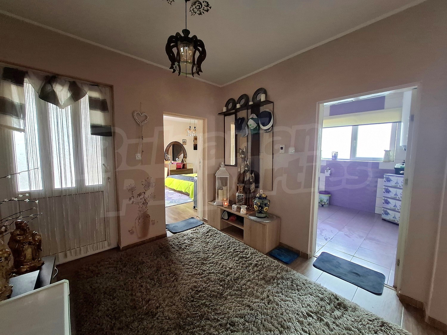 Gallery Picture 19