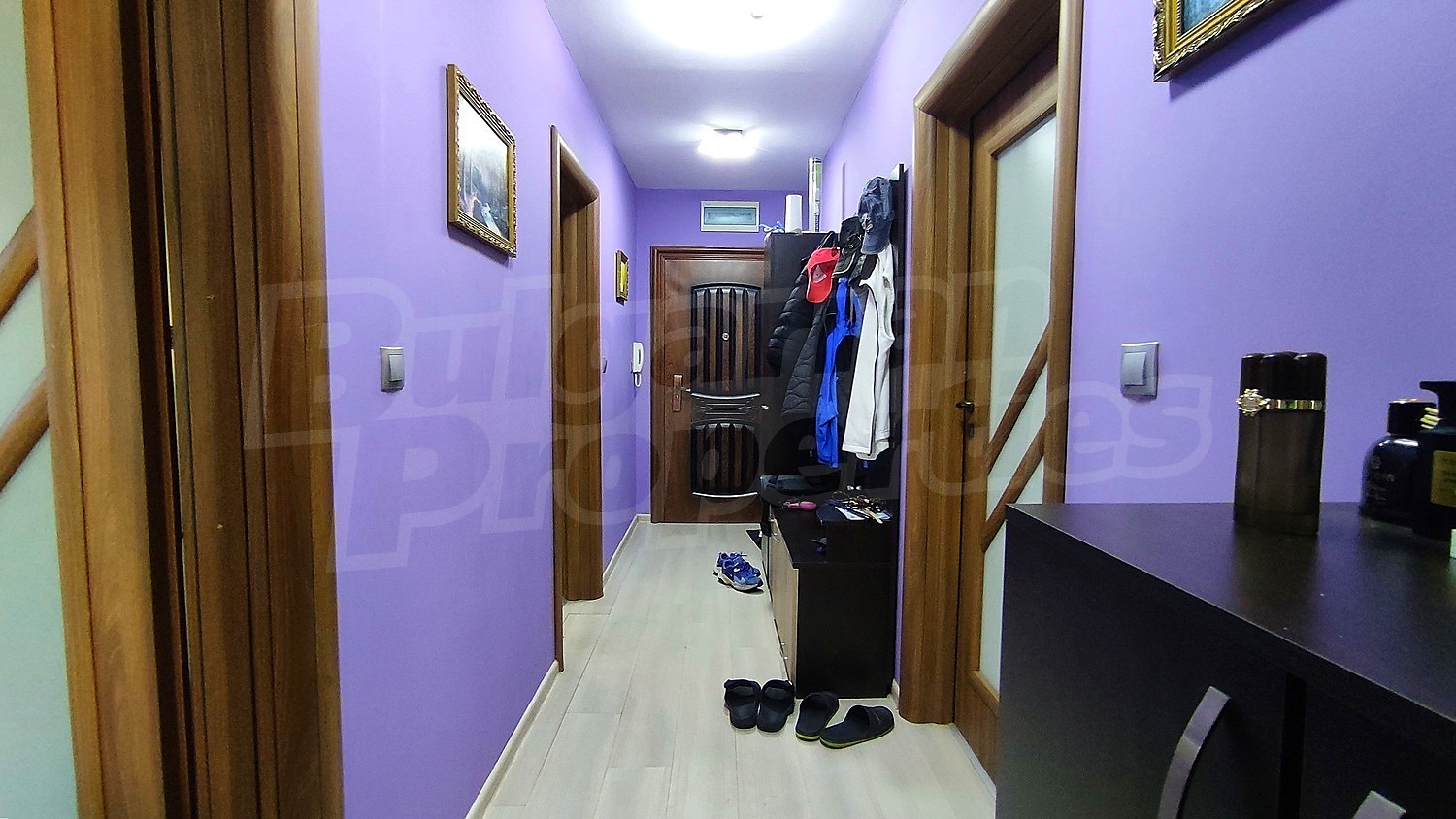 Gallery Picture 11