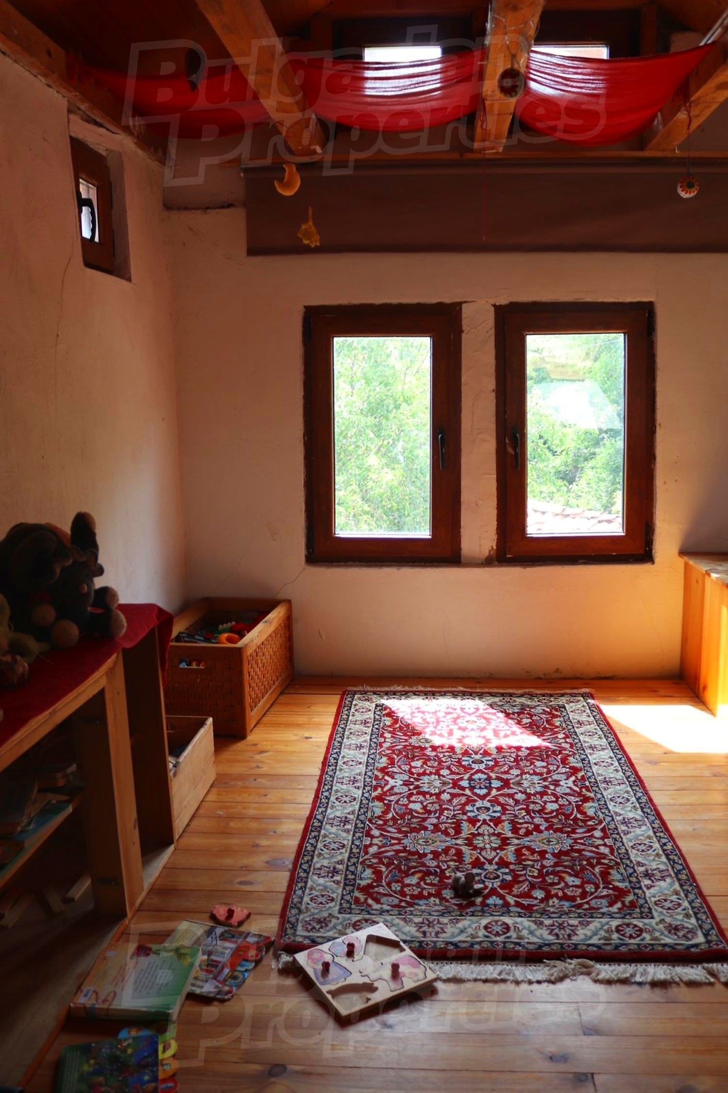 Gallery Picture 10