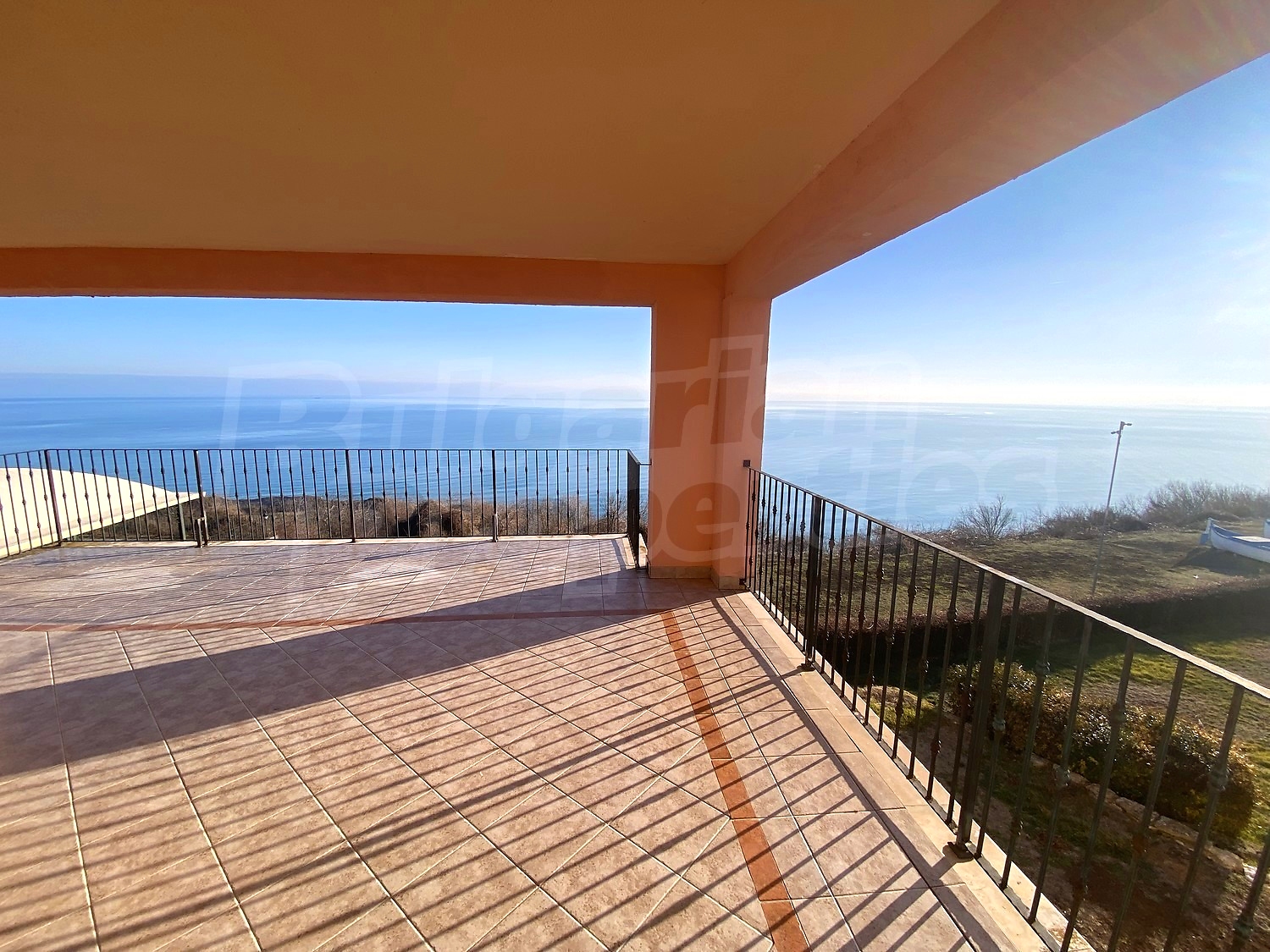 Gallery Picture 20