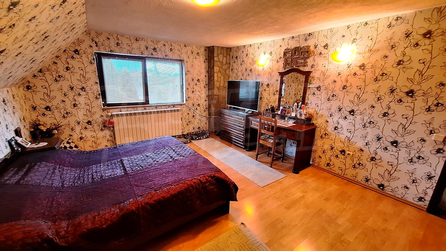 Gallery Picture 24