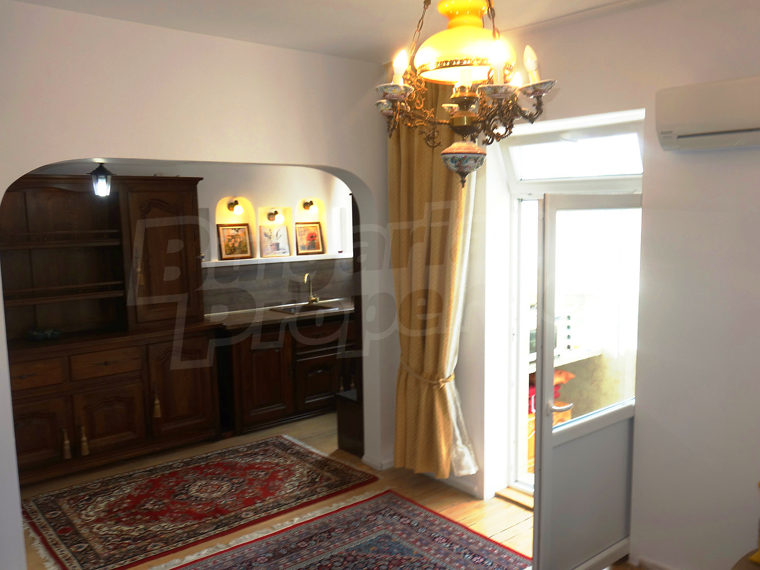 Gallery Picture 9