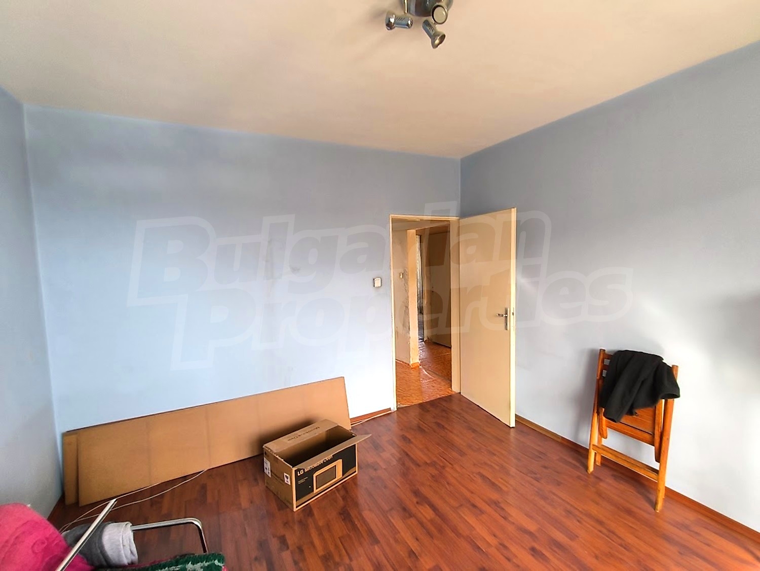 Gallery Picture 11
