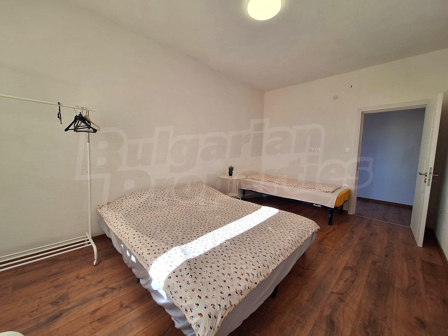Gallery Picture 22