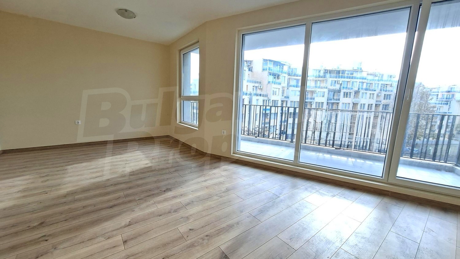 Gallery Picture 3