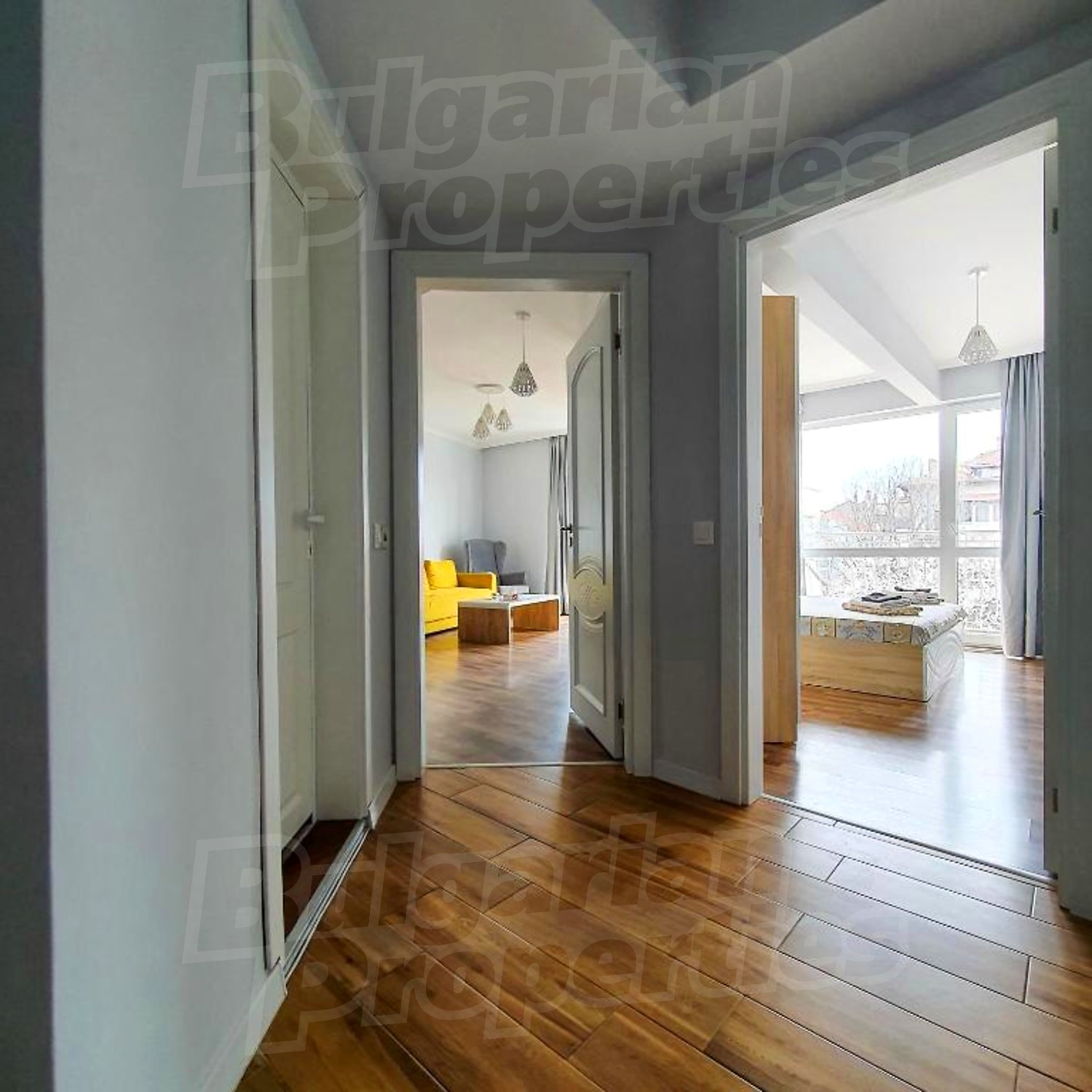 Gallery Picture 27