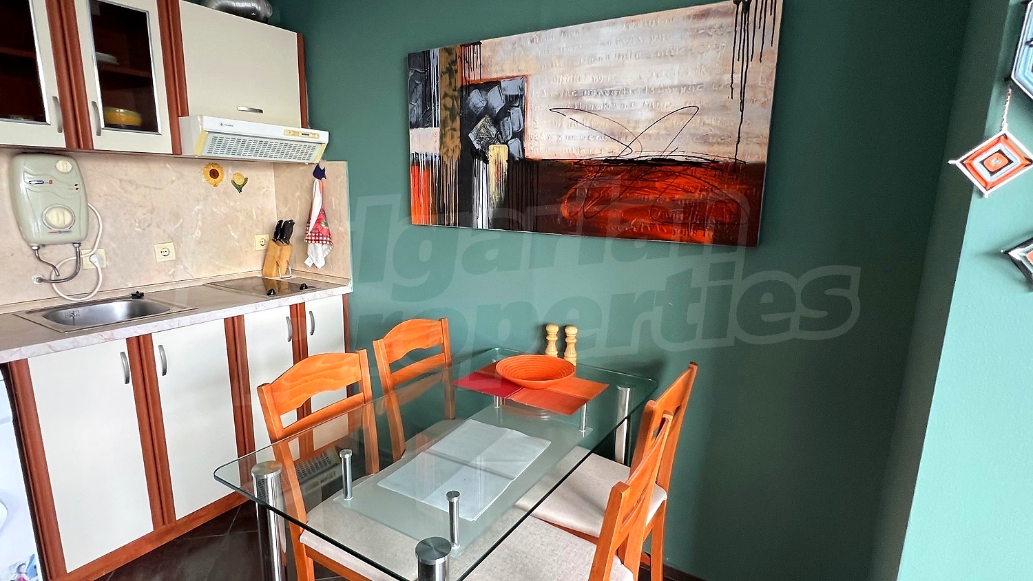Gallery Picture 8