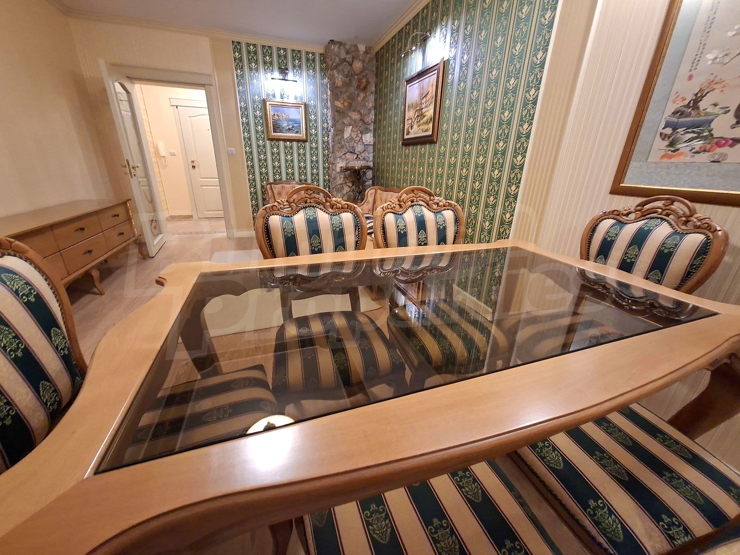Gallery Picture 22