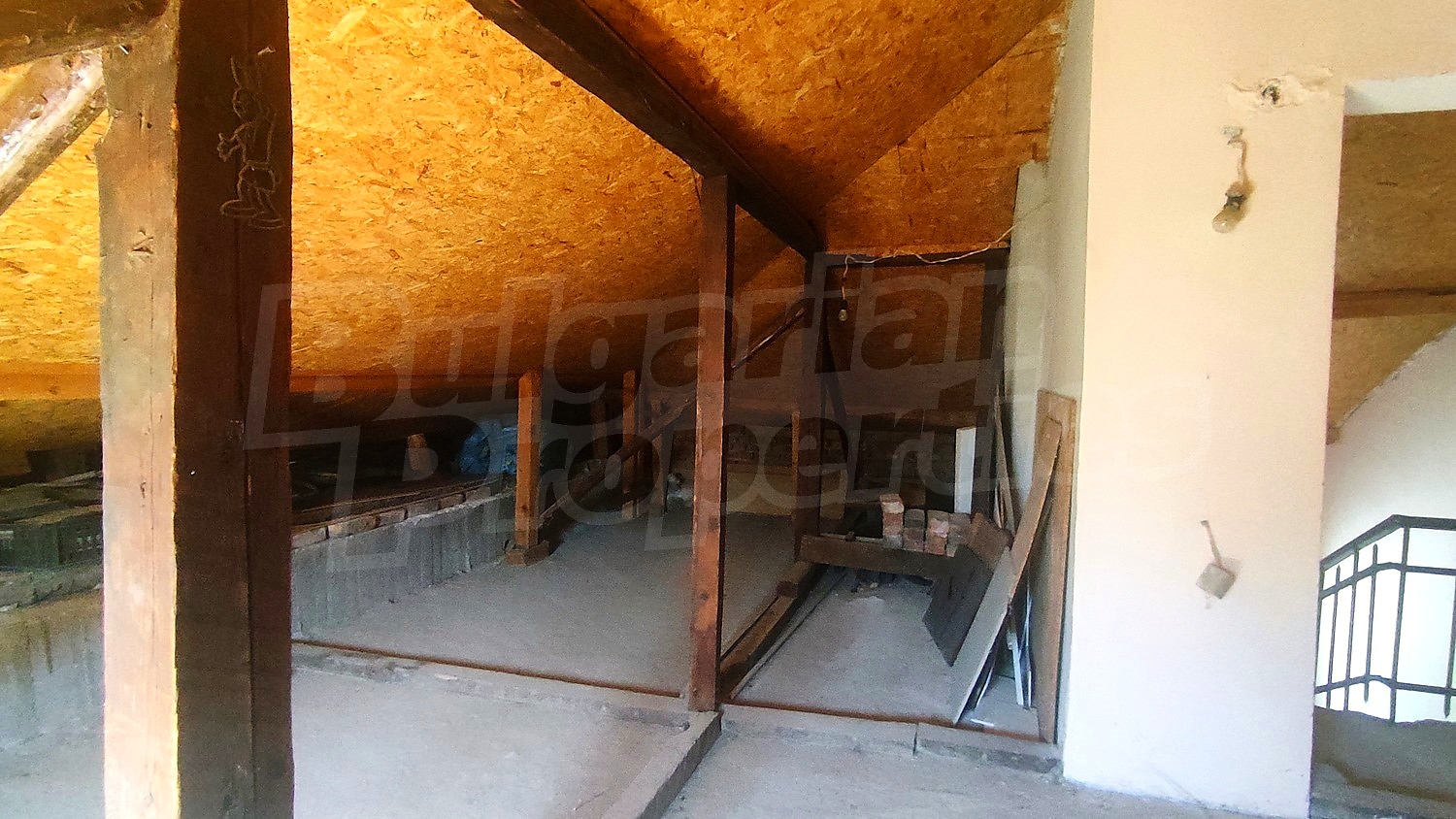 Gallery Picture 32
