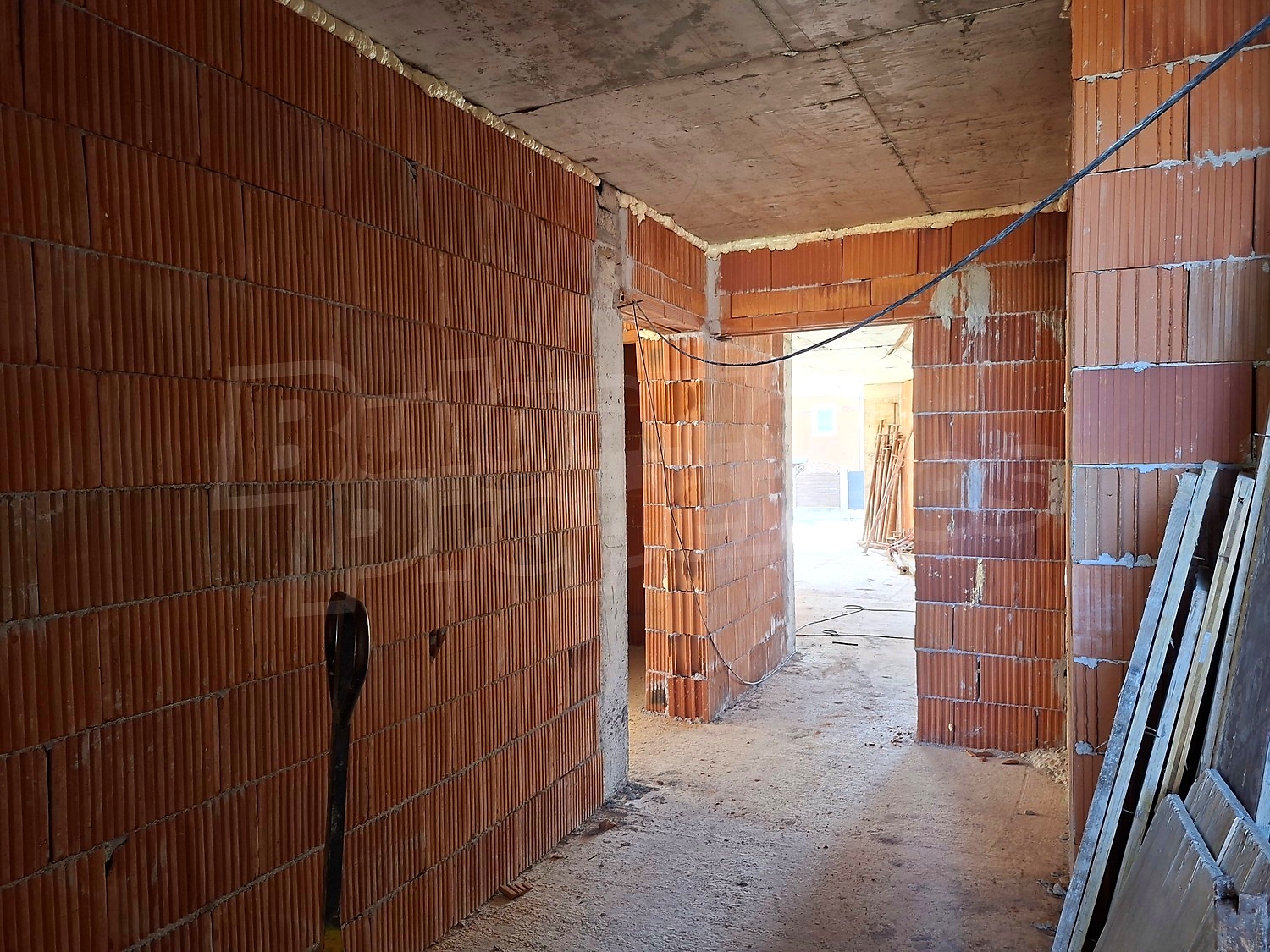 Gallery Picture 5