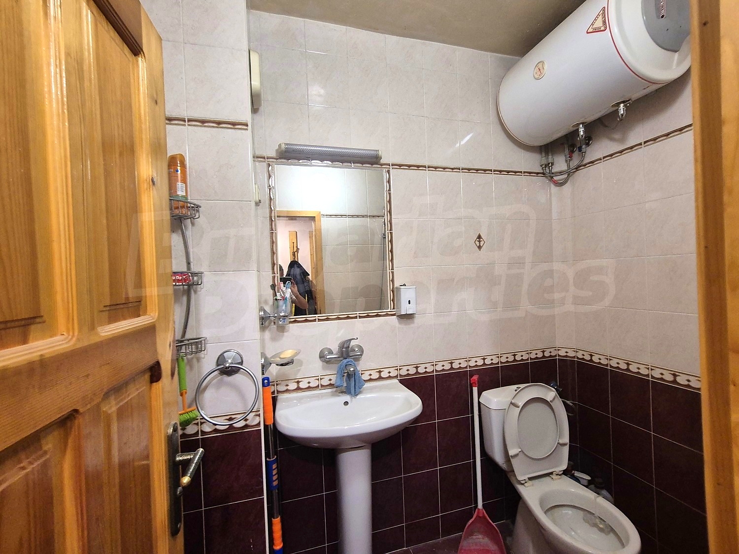 Gallery Picture 15