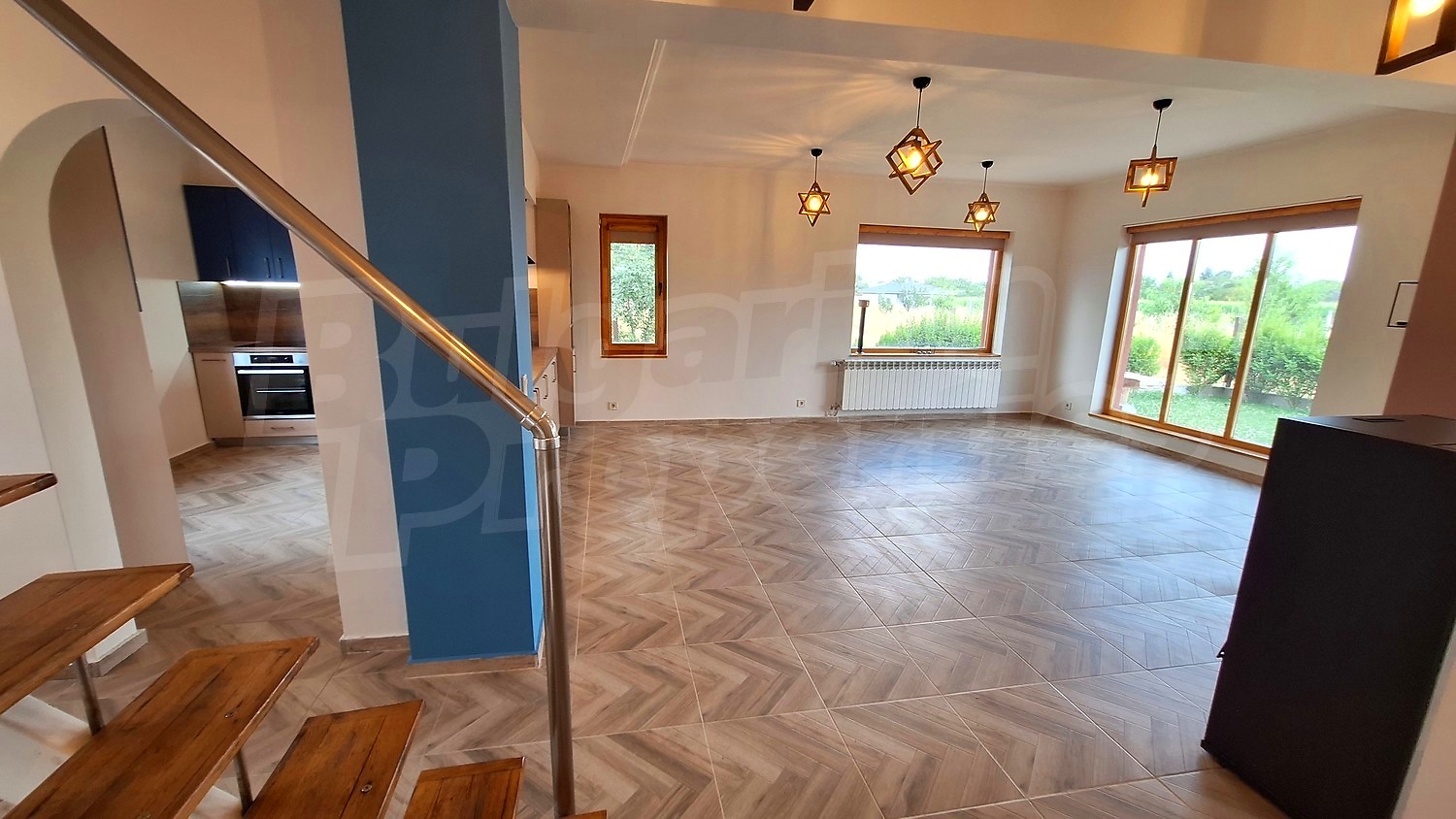 Gallery Picture 7