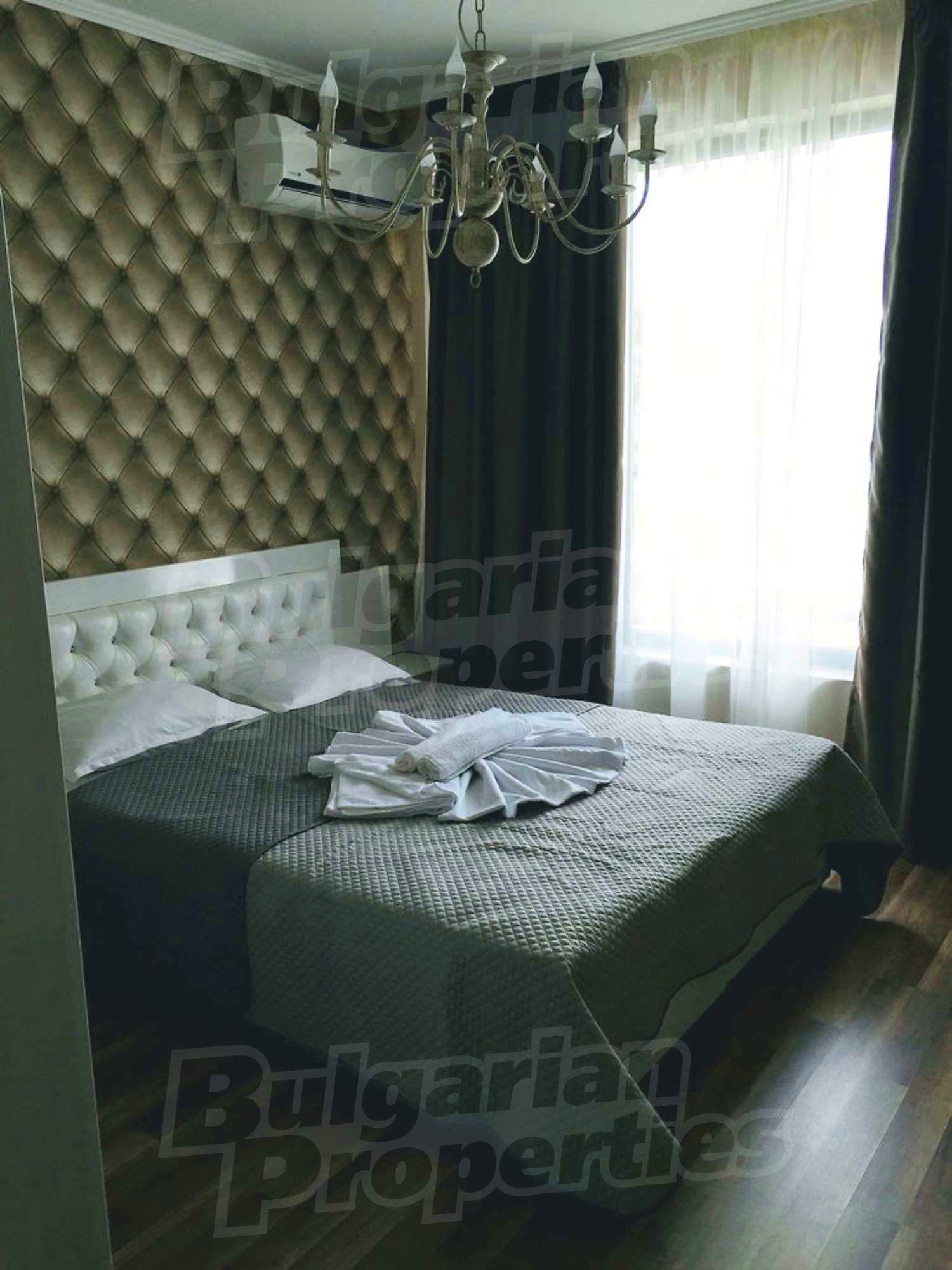 Gallery Picture 45