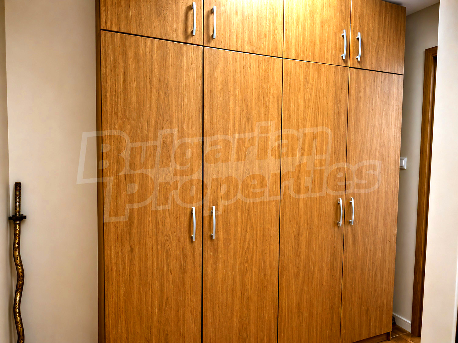 Gallery Picture 10