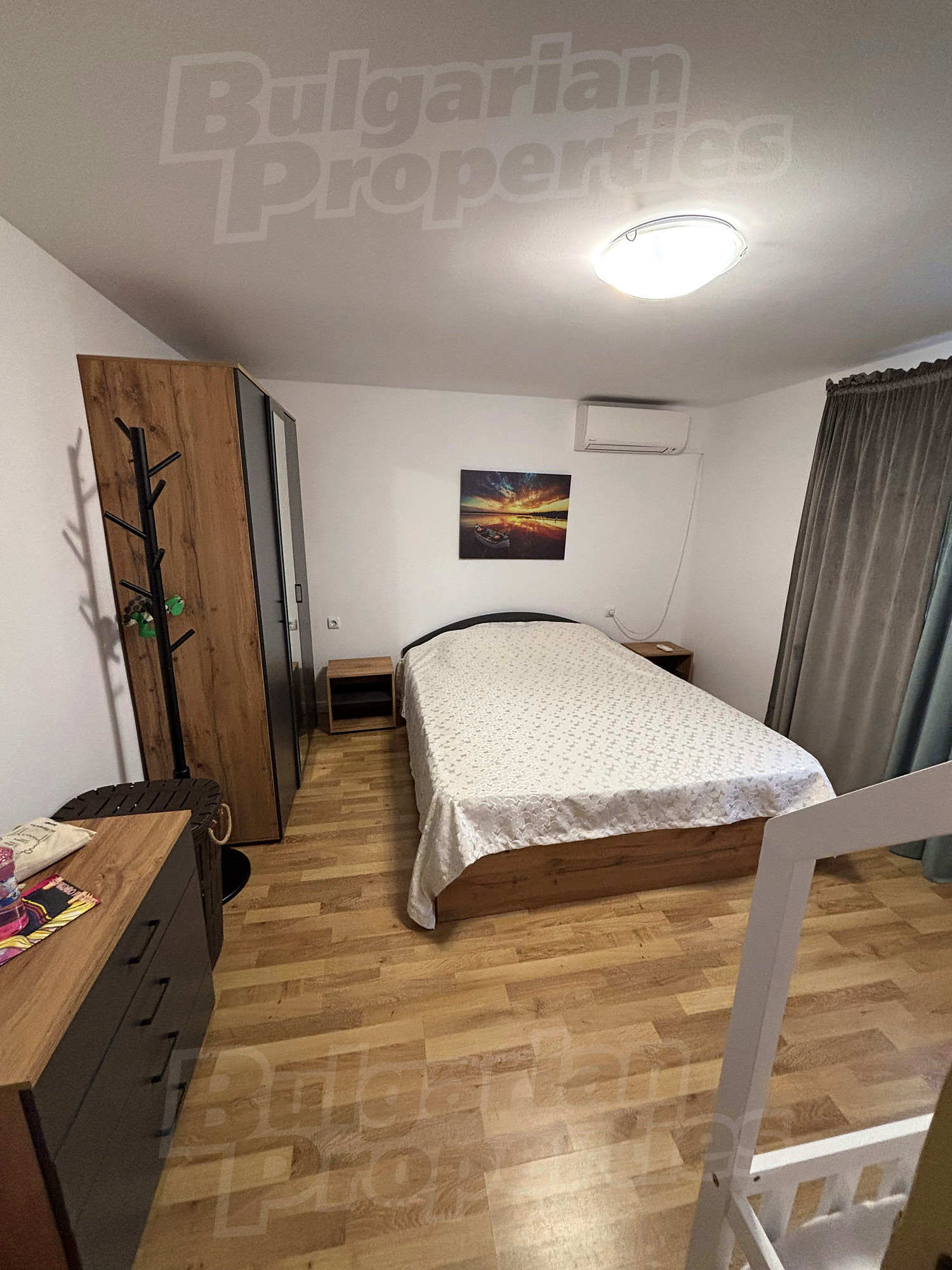 Gallery Picture 17