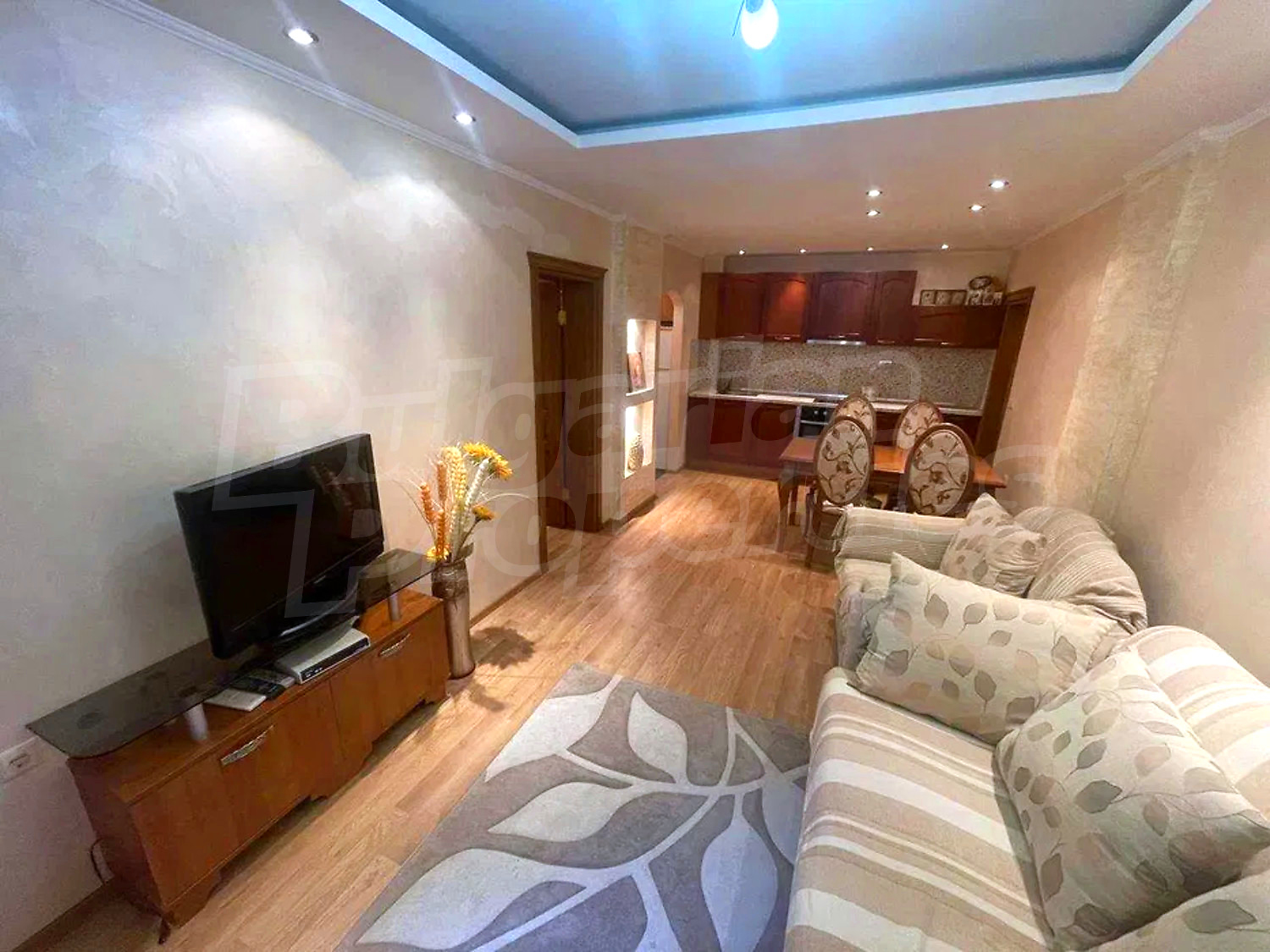 Gallery Picture 4