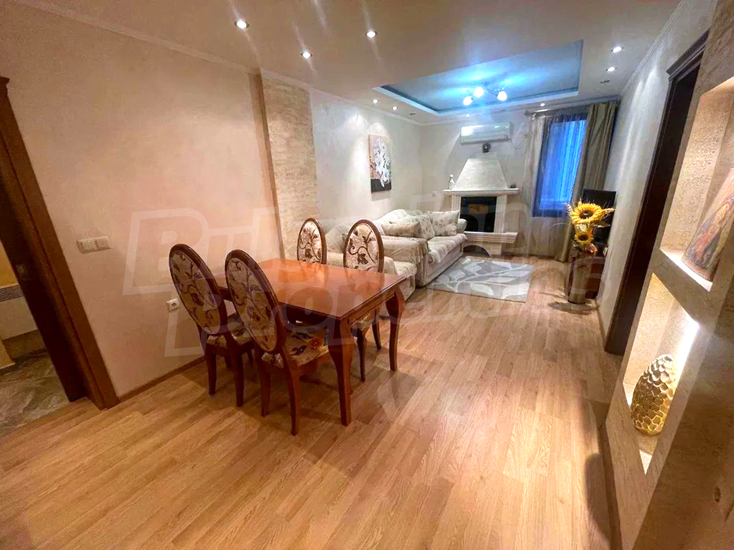 Gallery Picture 3