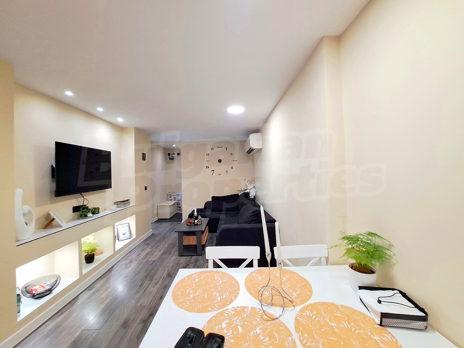 Gallery Picture 3