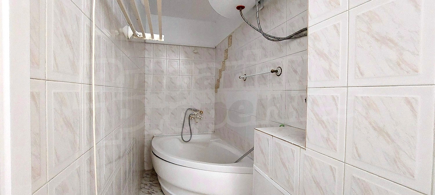 Gallery Picture 15
