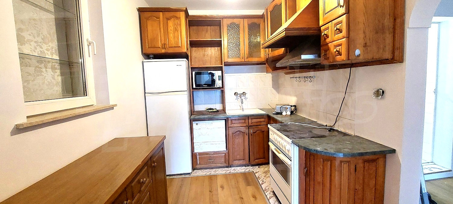 Gallery Picture 4