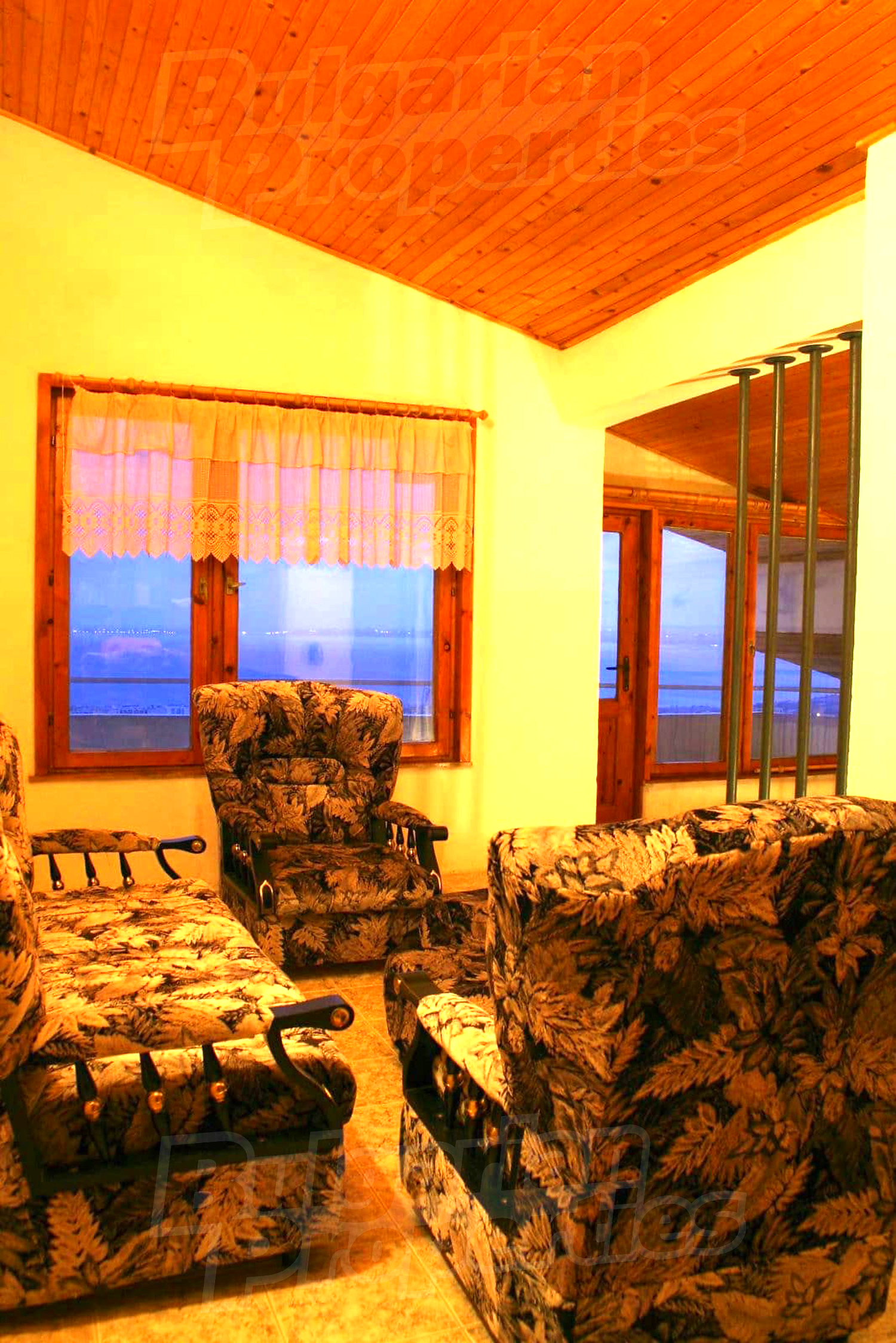 Gallery Picture 8