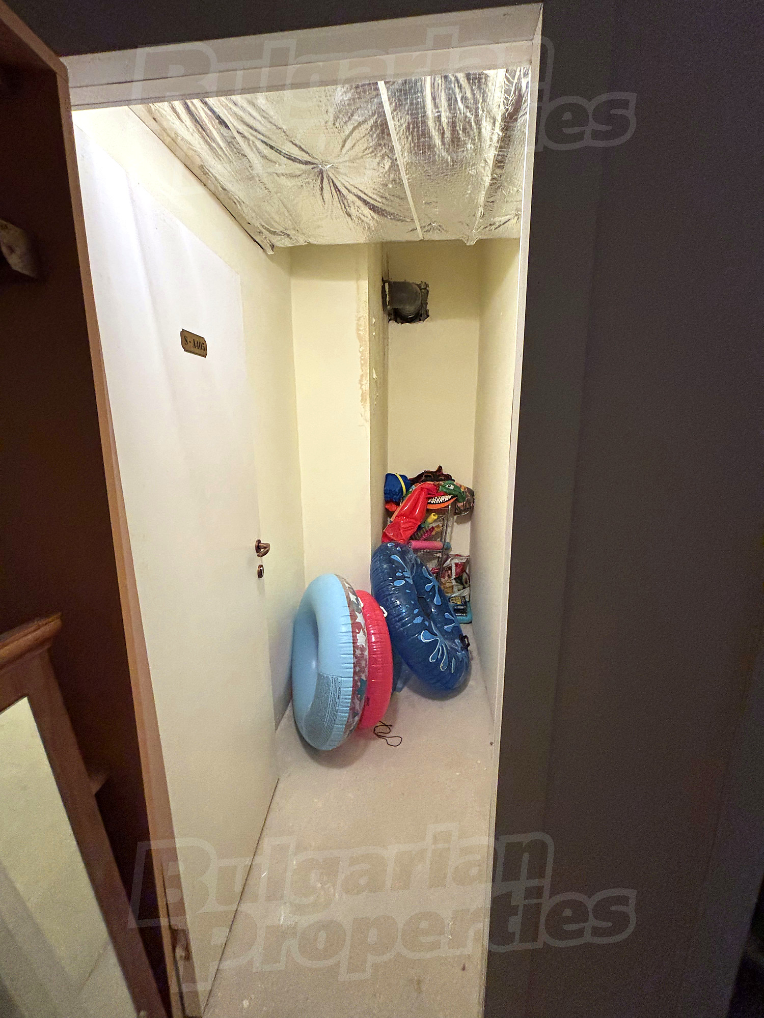 Gallery Picture 24