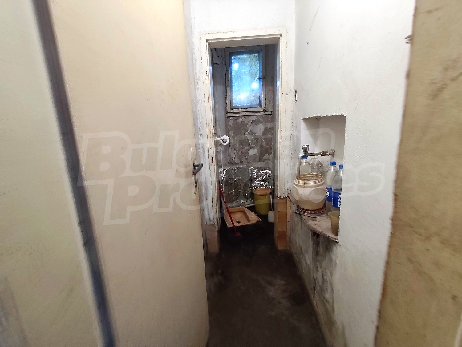 Gallery Picture 35