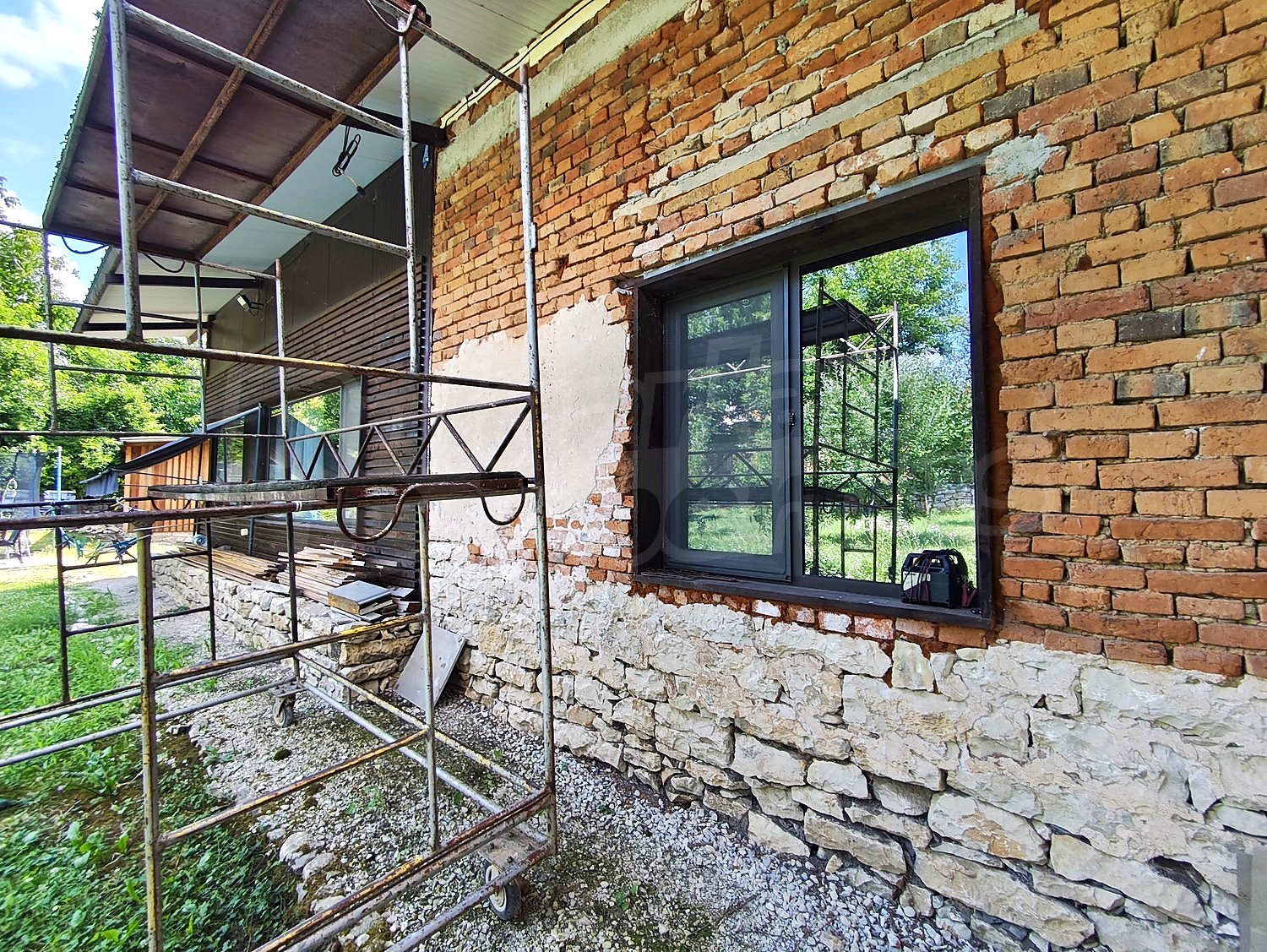Gallery Picture 48
