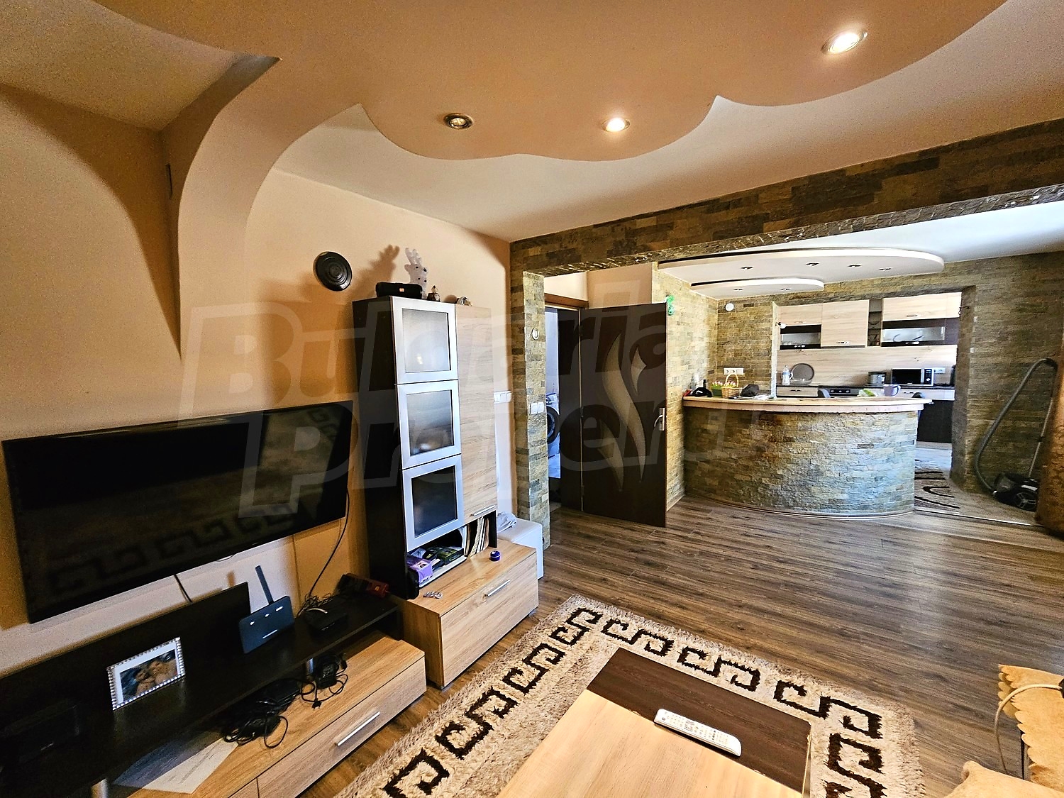 Gallery Picture 14
