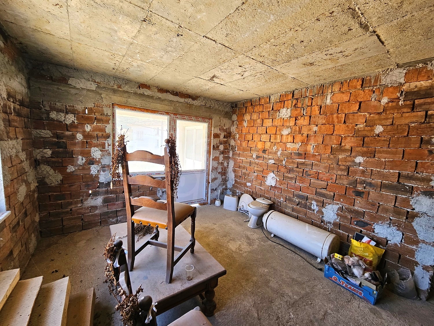 Gallery Picture 48