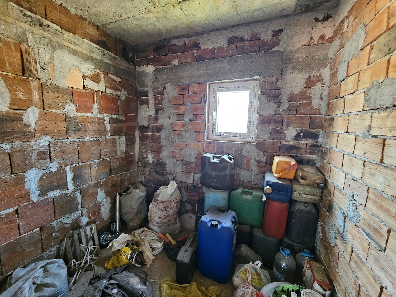 Gallery Picture 53