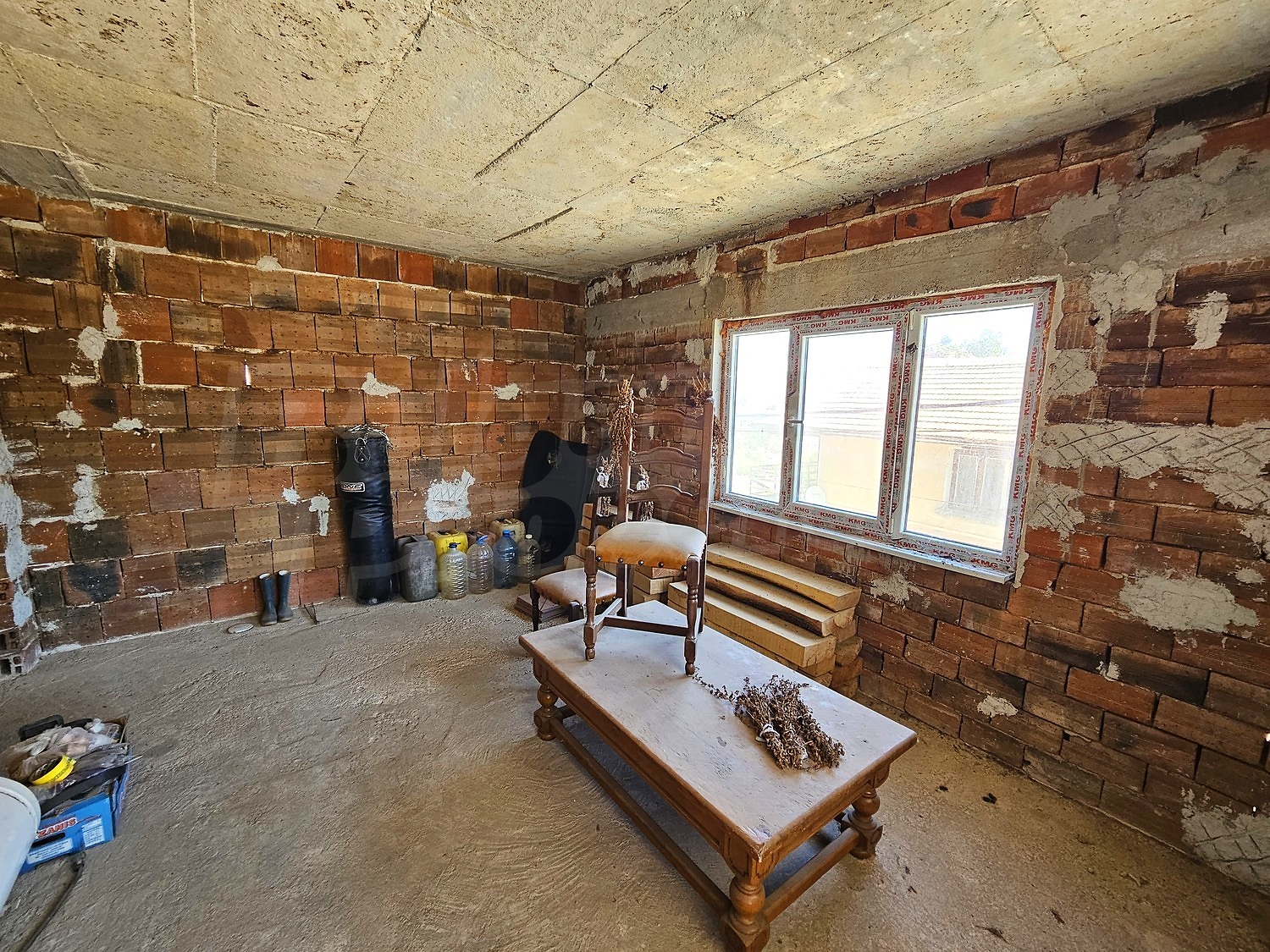 Gallery Picture 51