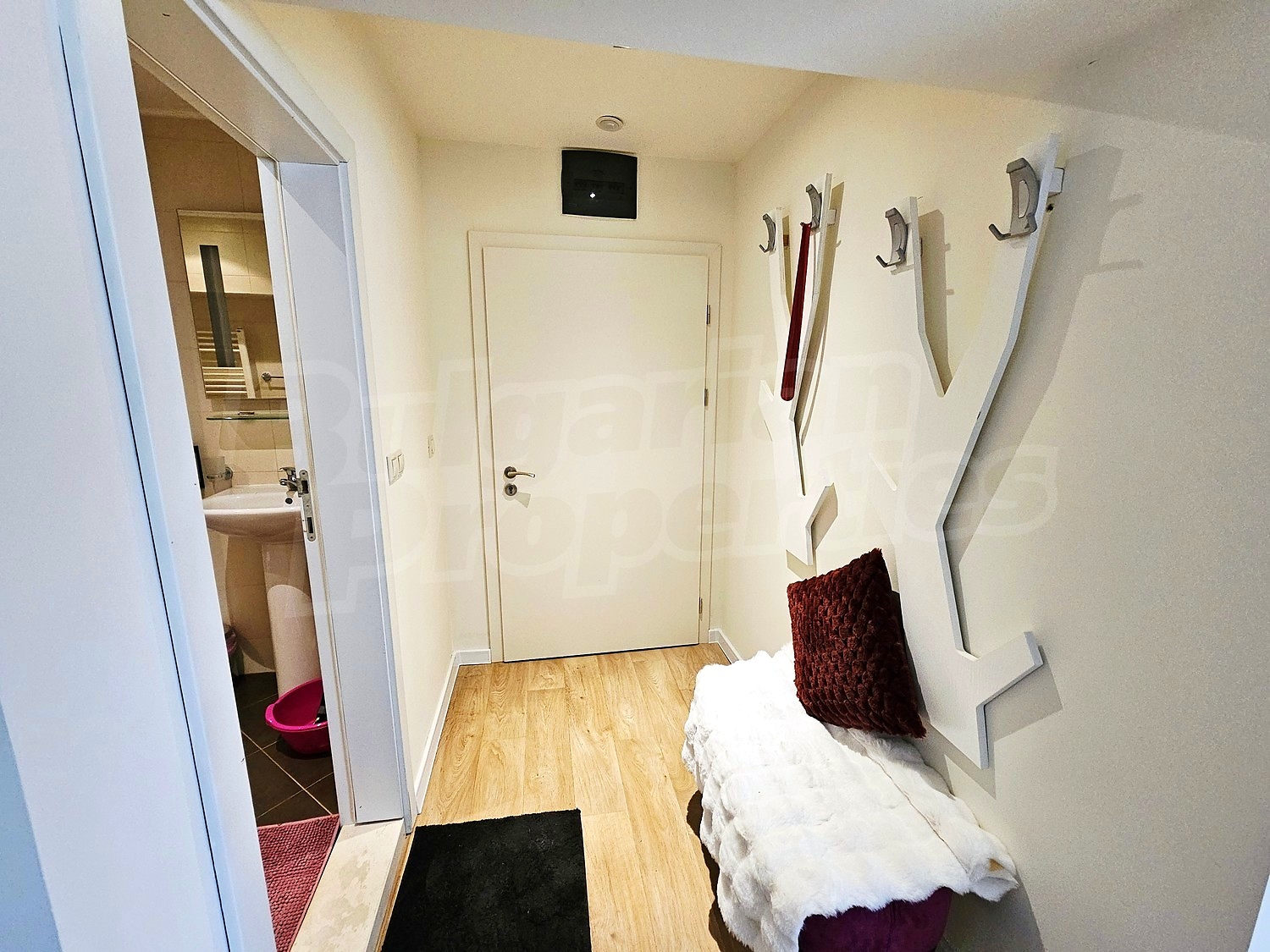 Gallery Picture 11
