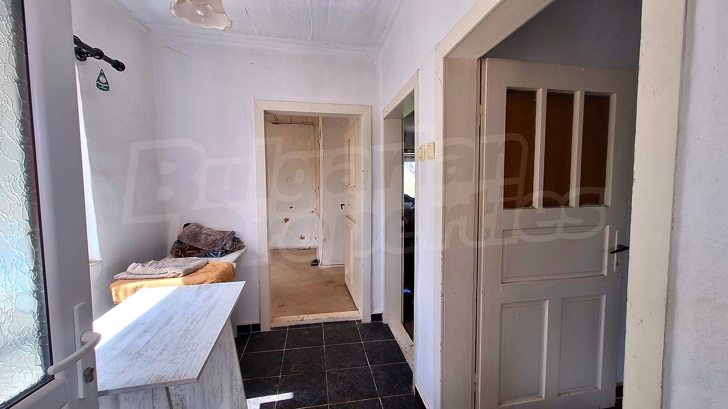 Gallery Picture 6