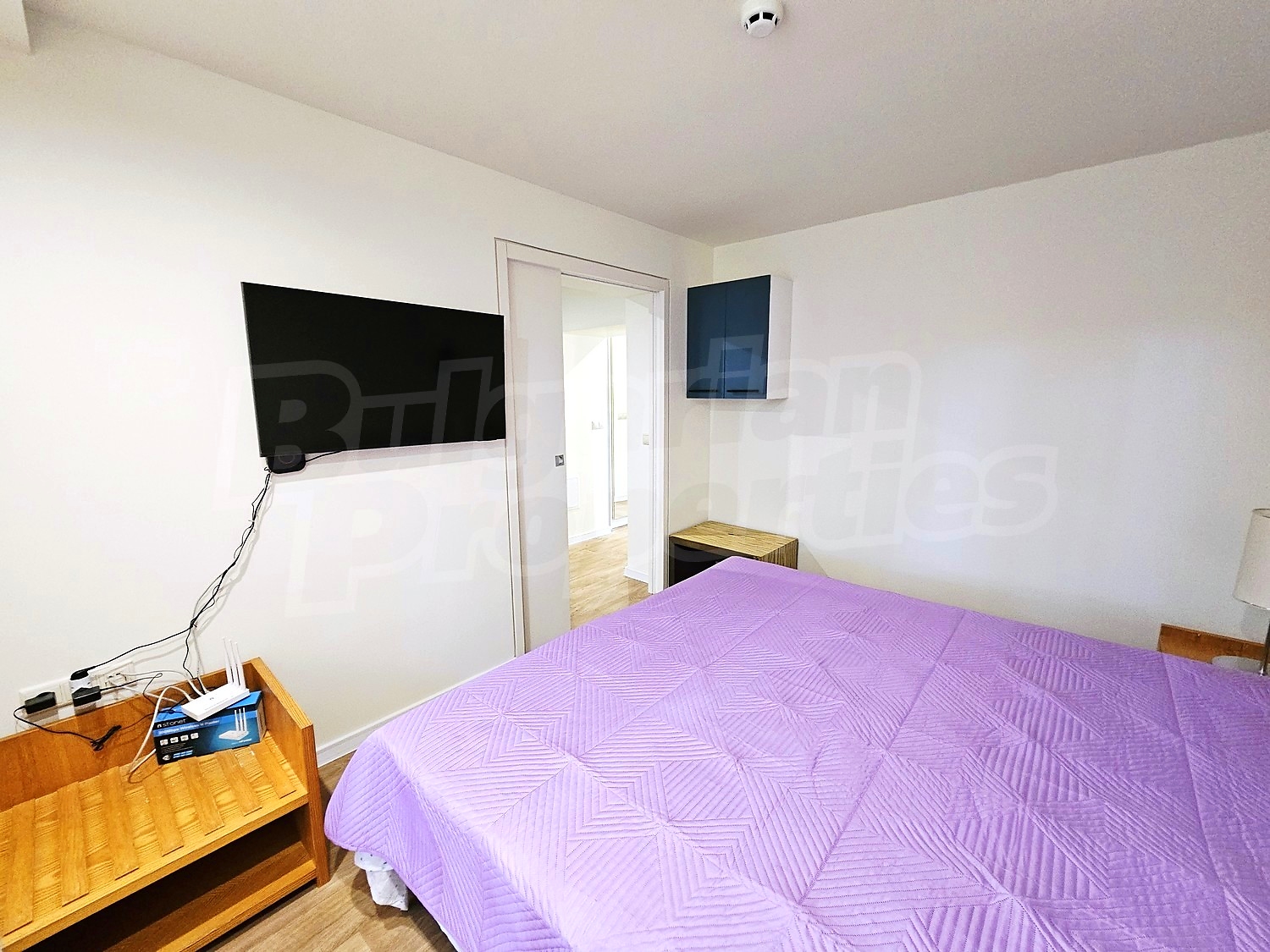 Gallery Picture 12