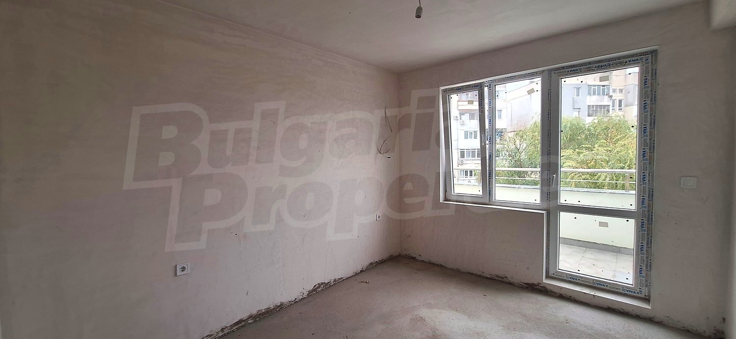 Gallery Picture 16