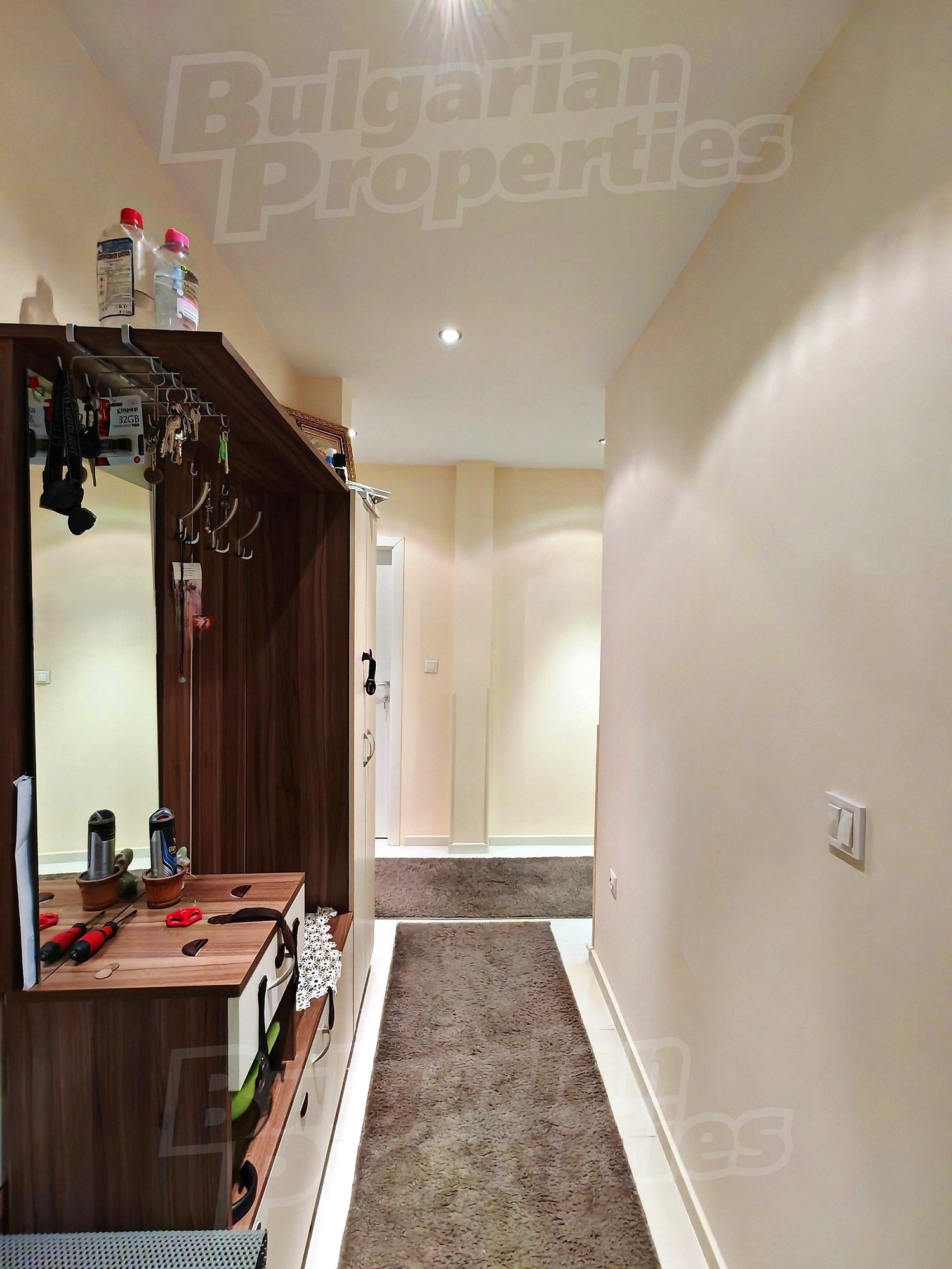 Gallery Picture 10