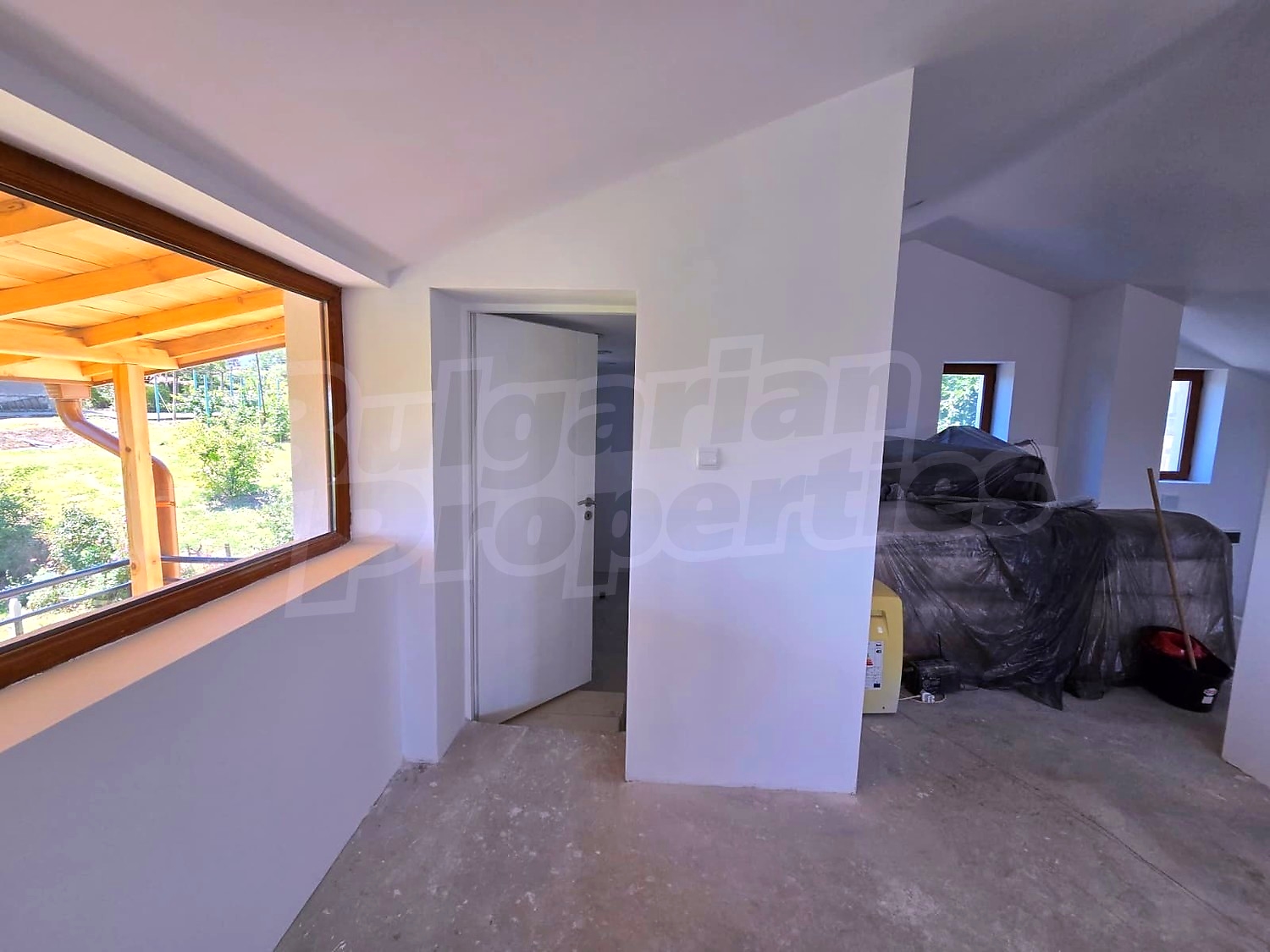 Gallery Picture 104
