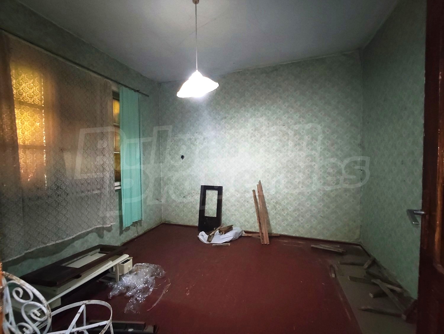 Gallery Picture 12
