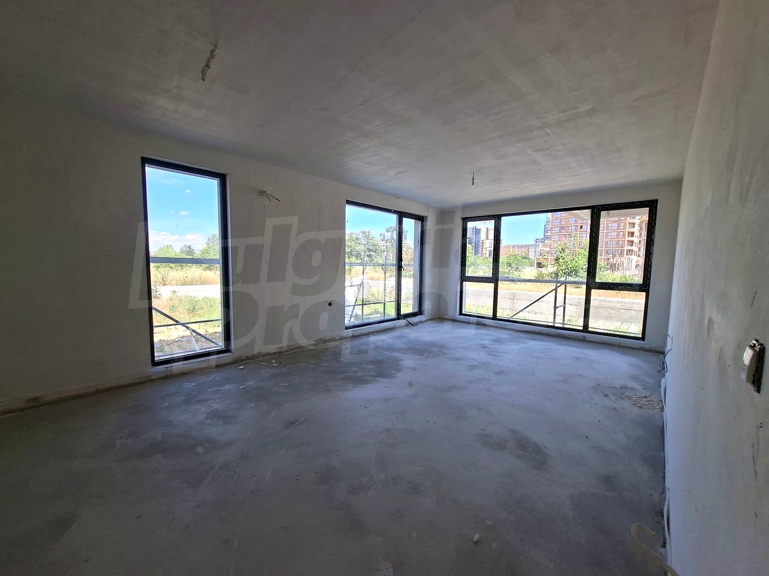 Gallery Picture 5