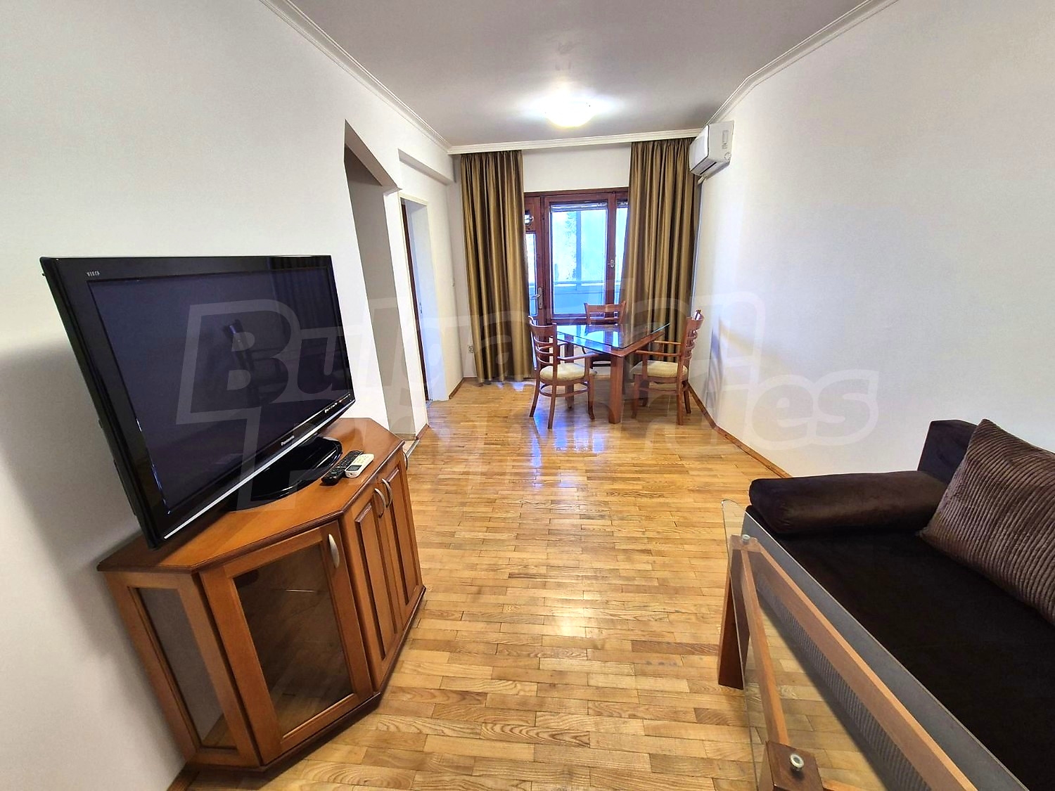 Gallery Picture 4