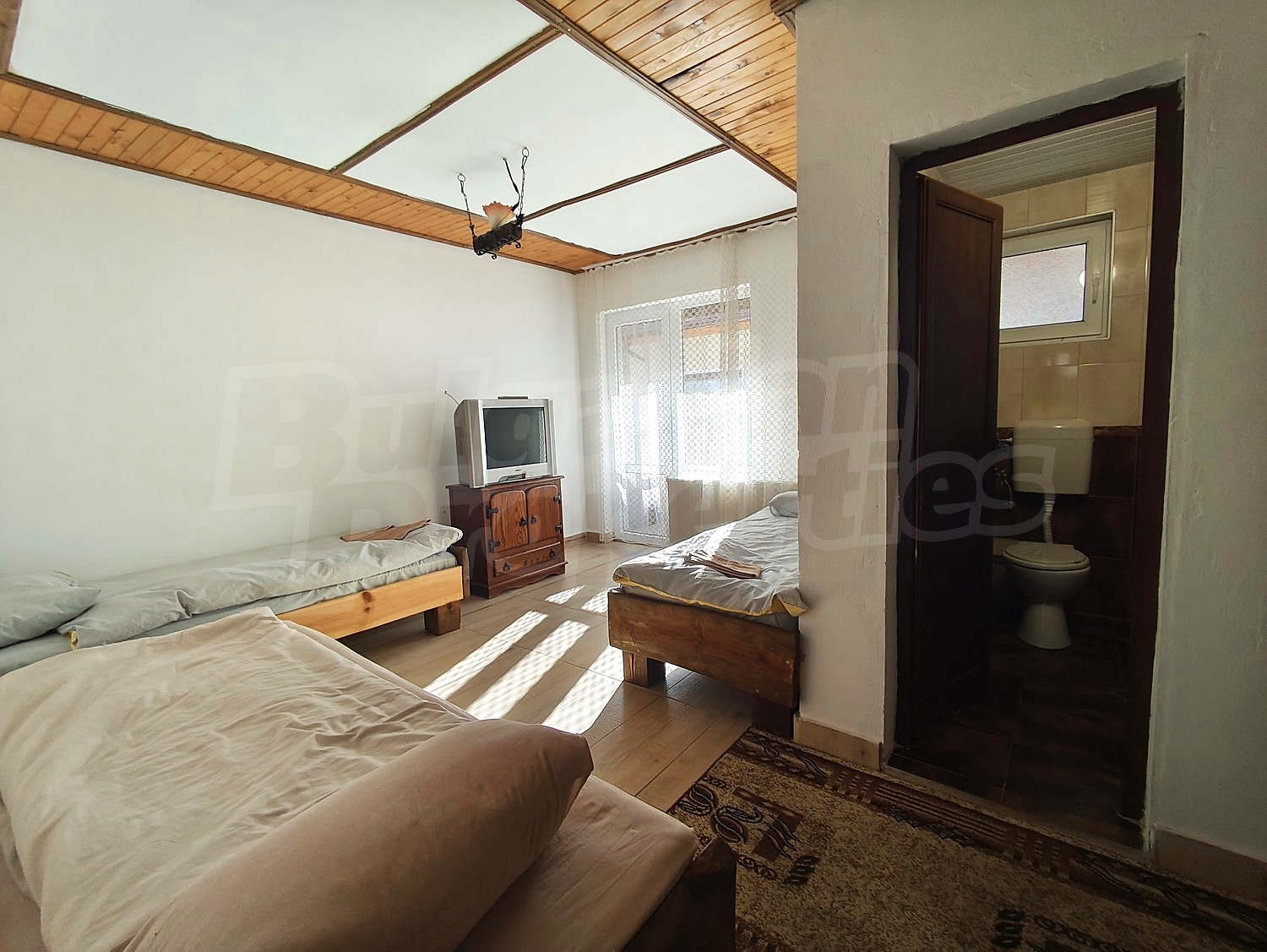 Gallery Picture 32