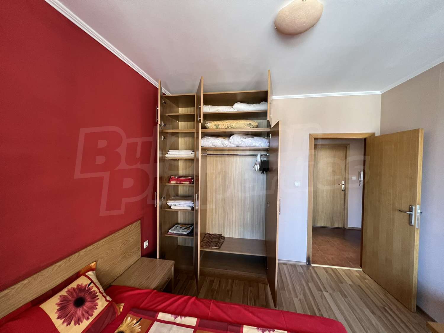 Gallery Picture 10